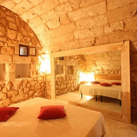 Trullo Macchie * Marina di Mancaversa